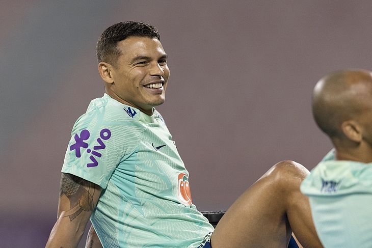 Thiago Silva se torna o jogador mais velho a jogar pela Seleção em