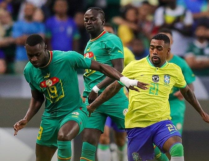 Brasil toma virada de Senegal e perde último jogo antes de iniciar as  Eliminatórias, jogo com brasil 