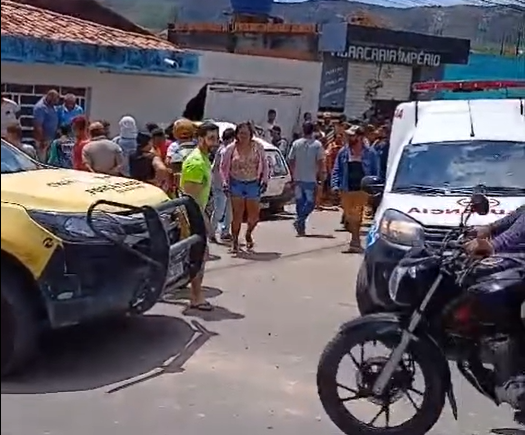 Motorista morreu no acidente e outras pessoas ficaram feridas