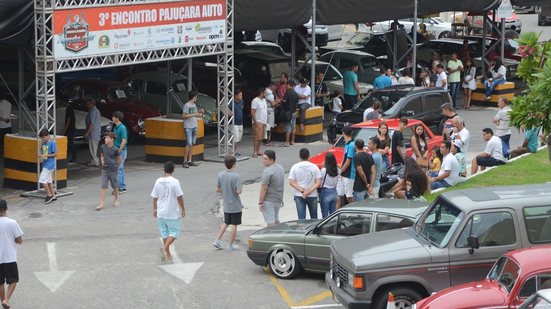 Imagem Galeria de fotos: Confira como foi o 3º Encontro de Automóveis do Pajuçara Auto