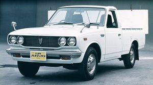 Imagem Galeria: Relembre as gerações da Toyota Hilux em seus 50 anos de história