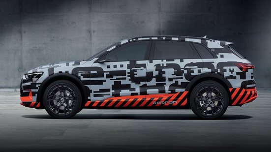 Imagem Futuro é agora: Audi inicia fabricação do e-Tron, ,seu primeiro SUV elétrico