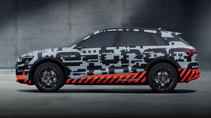 Imagem Futuro é agora: Audi inicia fabricação do e-Tron, ,seu primeiro SUV elétrico