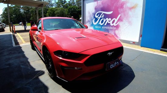 Imagem Ford Mustang 2019 ganha novo sistema de som e nova cor; Veja vídeo