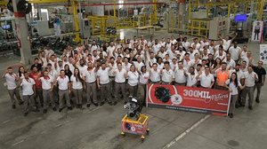 Imagem Nissan comemora produção de 300 mil motores no Complexo Industrial de Resende