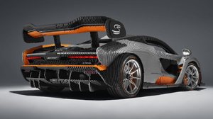 Imagem De Brinquedo? McLaren Senna em tamanho real é feita com 500 mil peças de Lego