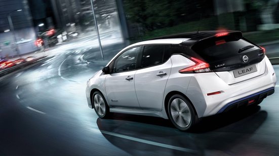 Imagem Elétrico Nissan Leaf começa a ser vendido no Brasil: confira preço