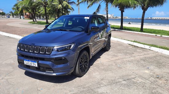 Imagem Carro híbrido Plug-in: asssista ao teste do Jeep Compass 4XE