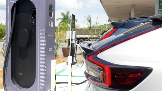 Imagem Cobertura eletrificada: o crescimento dos seguros para carros elétricos