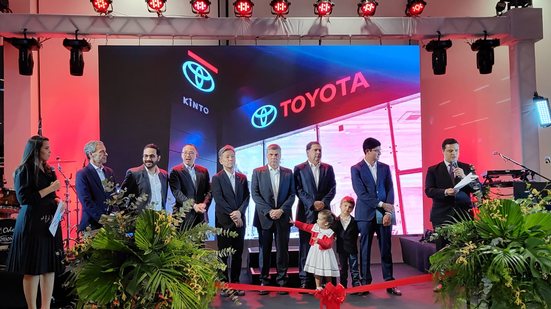 Imagem Diretoria da Toyota participa de inauguração da concessionária Terra Maceió: veja vídeo