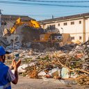 Ocorrência destruiu parte de um bloco de apartamentos no Residencial Maceió I - Itawi Albuquerque / Secom Maceió