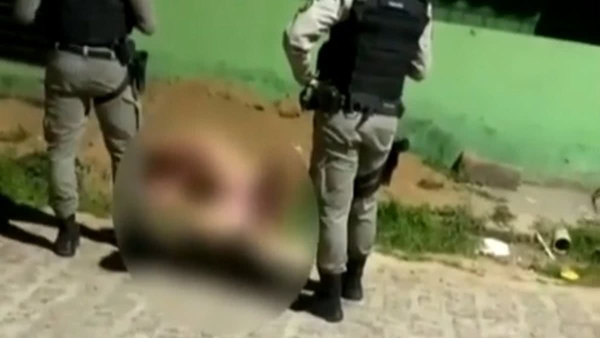 Suspeito De Importunar Sexualmente Menina De 14 Anos é Espancado Na