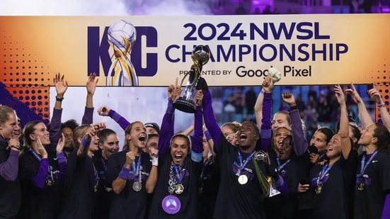 Marta foi campeã da National Women’s Soccer LeagueDivulgação/Orlando Pride