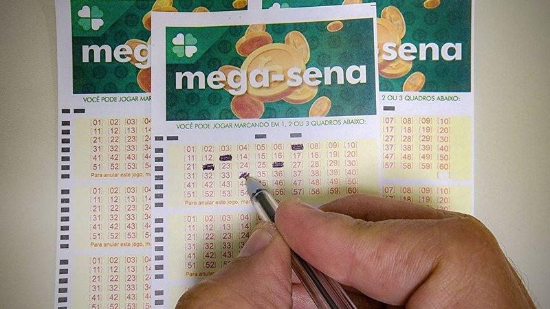 Mega-Sena: 48 apostas de Alagoas acertam a quadra - Rafa Neddermeyer / Agência Brasil