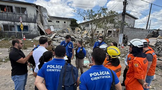 Após perícias no local, trabalho da Polícia Científica vai seguir internamente - Ascom Polícia Científica