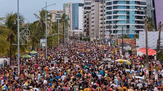 O "pré-carnaval" em Maceió promete arrastar milhares de foliões - Arquivo