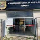 Homem seguiu e mulher até a delegacia quando ela se queixava dele e acabou preso - Foto: PC-MG