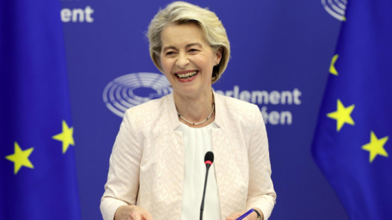 Ursula von der Leyen é presidente da Comissão Europeia - Foto: Reprodução/X