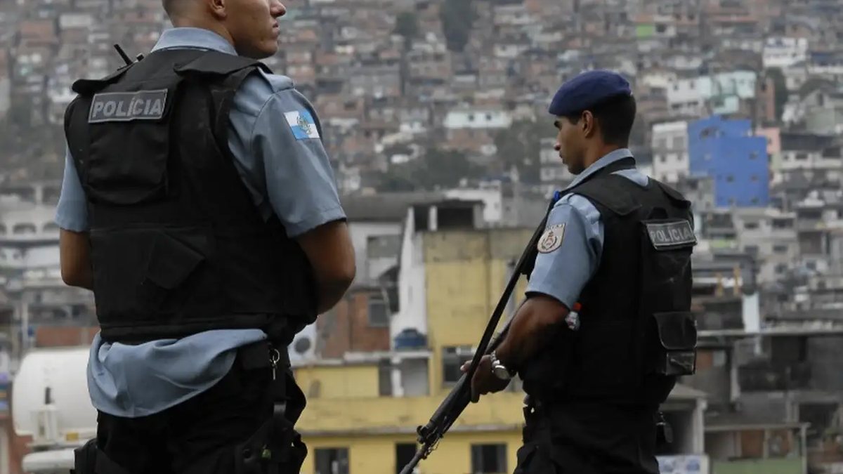 Governo edita decreto para disciplinar uso da força em ações policiais