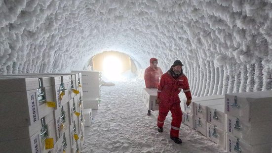 Os cientistas europeus trabalharam durante quatro verões na Antártica - Foto: Reprodução/BBC News