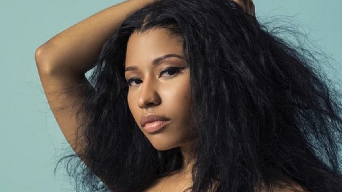 Nicki Minaj é processada por xingar e bater em rosto de funcionário