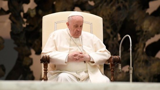 Papa Francisco não sofreu fraturas, diz Vaticano - Foto: Vatican Média