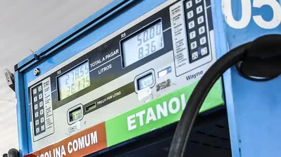 Estados aumentam ICMS sobre gasolina em R$ 0,10 por litro a partir de fevereiro; diesel terá alta de R$ 0,06 - José Cruz / Agência Brasil