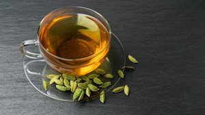 Chá de cardamomo (Imagem: Ermak Oksana | Shutterstock)