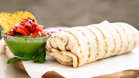 Burrito de carne (Imagem: Chan2545 | Shutterstock)