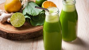 Suco de couve com laranja e limão (Imagem: flanovais | Shutterstock)