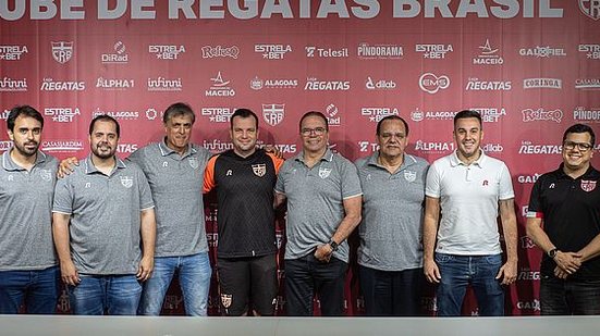 Da esquerda para direita: Tomaz Ferrare, Eduardo Marinho, Mário Marroquim, Daniel Paulista, Carlos Rubens, Fernando Paiva, Thiago Paiva e Felipe Baracho | Francisco Cedrim / CRB