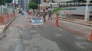 Obra emergencial de esgotamento sanitário é iniciada na Ponta Verde | Foto: Assessoria