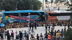 Briga de rubro-negros com torcida do Peñarol no Rio tem tumulto e tiro | Reprodução