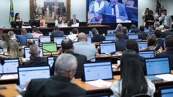 Avança na Câmara pacote que limita poderes de ministros do STF | Bruno Spada / Câmara dos Deputados