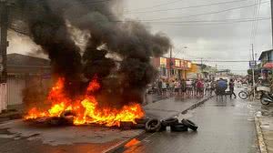 Os problemas sofridos pelos moradores aumentaram em meio às fortes chuvas que atingem Maceió | Foto: Cortesia ao TNH1