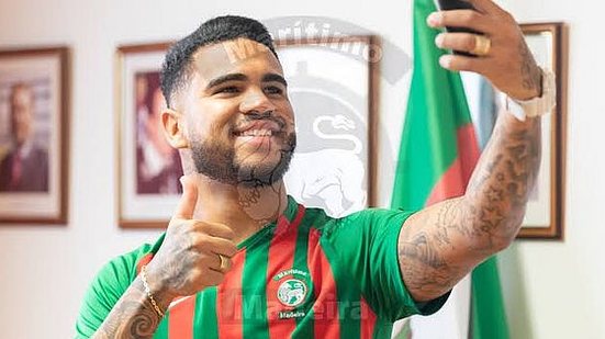 Jhon Cley chegou ao clube português para disputar a temporada 2019/2020 | Divulgação / Marítimo