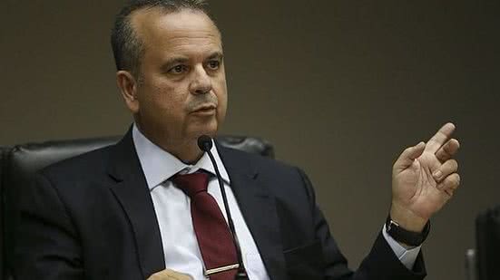 Imagem Governo estima que economia com reforma da Previdência caia para R$ 933,5 bi