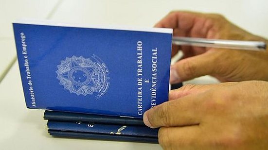 Imagem Senado derruba MP com minirreforma trabalhista