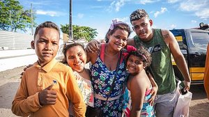 Alexandra Melo agora construirá um novo capítulo de sua vida ao lado de sua família. | Foto: Felipe Sóstenes / Secom Maceió