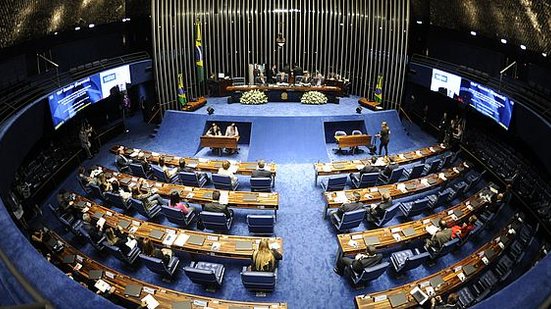 Imagem Senado marca para terça-feira votação da PEC do adiamento das eleições