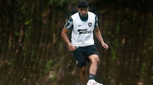 Zagueiro Luis Segovia pertence ao Botafogo | Vitor Silva / Botafogo