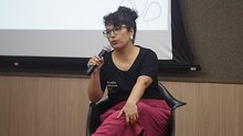 A oficina será ministrada por Bárbara Lustoza, sócia-fundadora da Permear Arte e Acessibilidade | Vanessa Mota