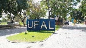 Imagem Copeve divulga edital para professor bolsista da Ufal