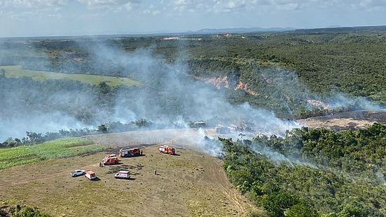 Depósito incendiou após explosão em Maceió | Ascom CBM