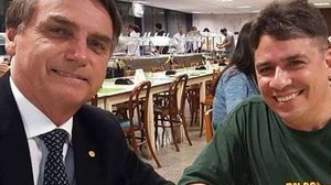 Bolsonaro e Capitão Victor | Reprodução / Facebook