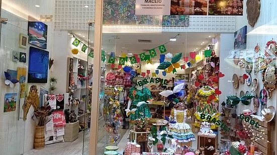 Loja da Economia Solidária, em shopping de Maceió | Danielle Quartezani/Ascom Semtabes