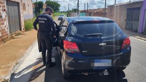 Polícia Civil prende homem em Arapiraca com carro roubado e placa clonada | Foto: Cortesia / Ascom PC