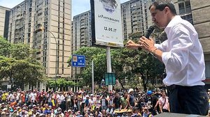 Juan Guaidó durante discurso em Caracas | Reprodução / Twitter