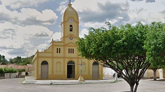 Praça central de Aracoiaba | Reprodução / Google