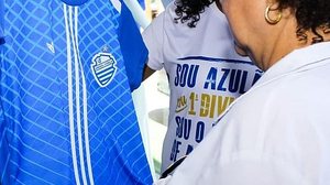 Nova camisa já está à venda na Loja do Azulão | Divulgação / CSA